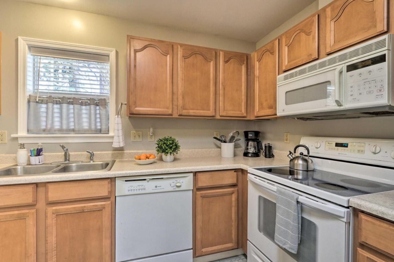 ספוקיין Centrally Located South Hill Apartment With Smart Tv מראה חיצוני תמונה